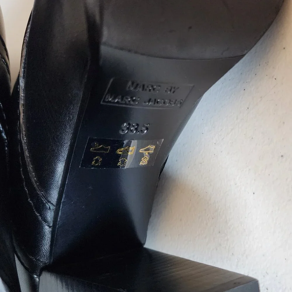 Marc Jacobs Tall Boots "LIKE NEW" - Picture 15 of 16